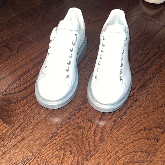 Alexander McQueen sneaker - Picture 3 of 9